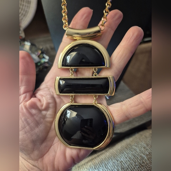 Vintage 1990s CHICO’S Black and Gold Geometric Statement Necklace HUGE Rare Find - Picture 4 of 5